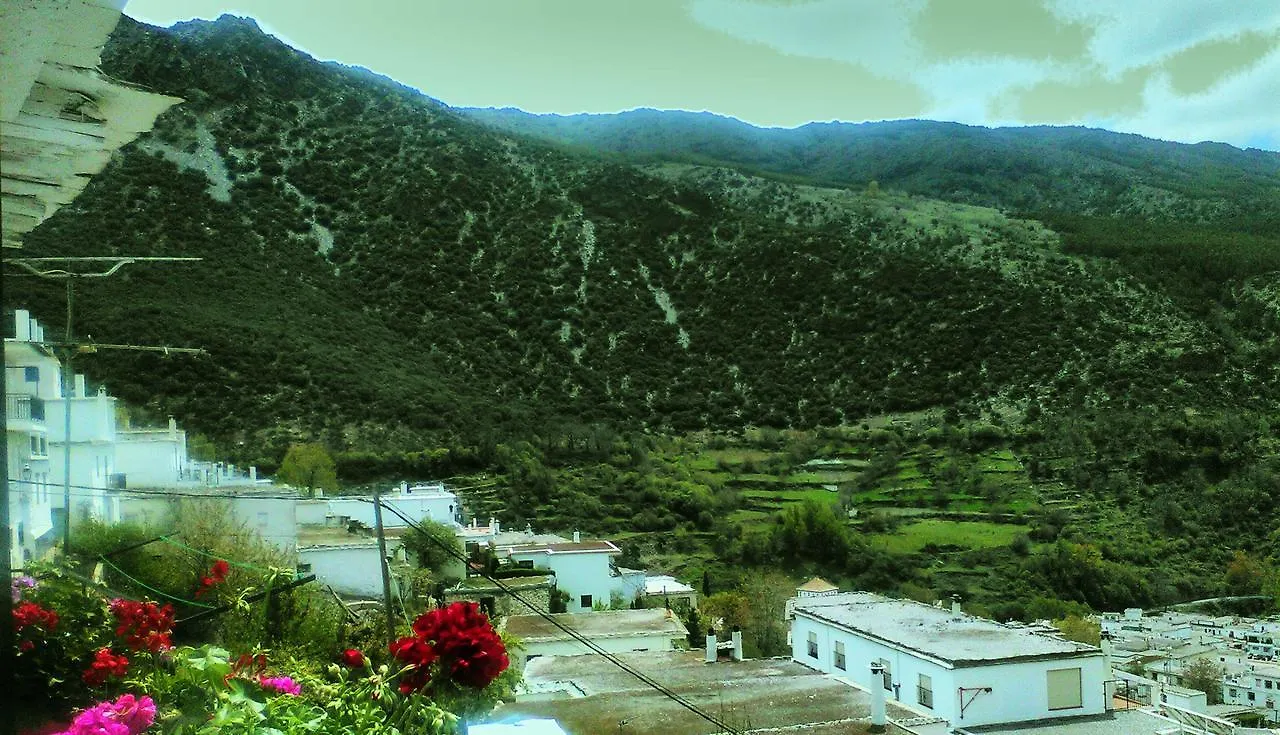 Refugio Alpujarra Alta Bed and Breakfast Trevélez 0*,  Hiszpania